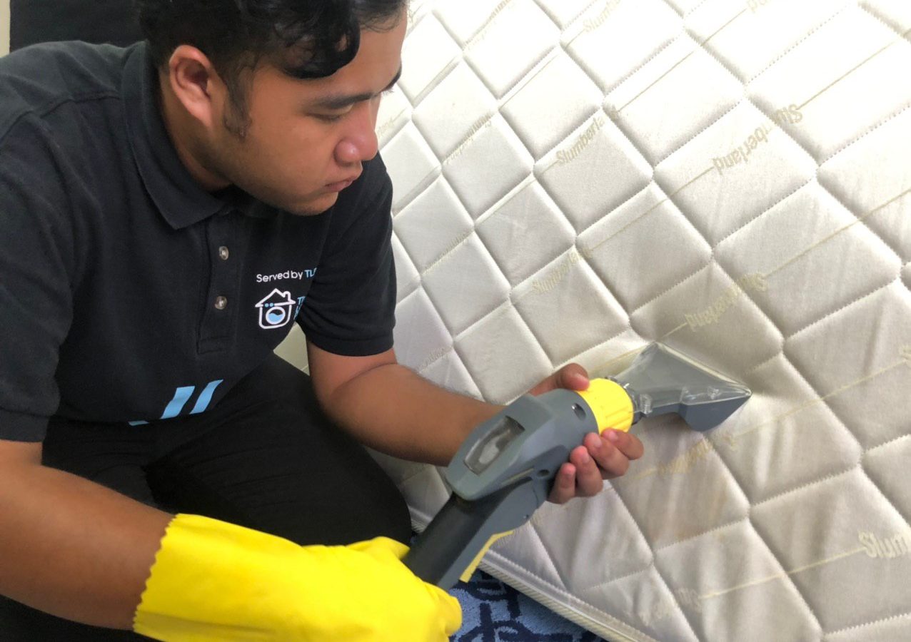 photo6235484927252605692