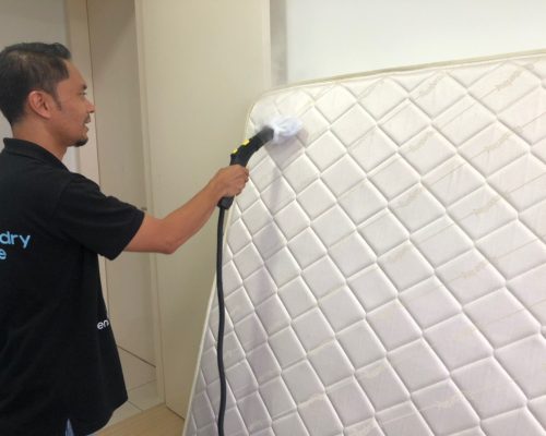 photo6235484927252605790