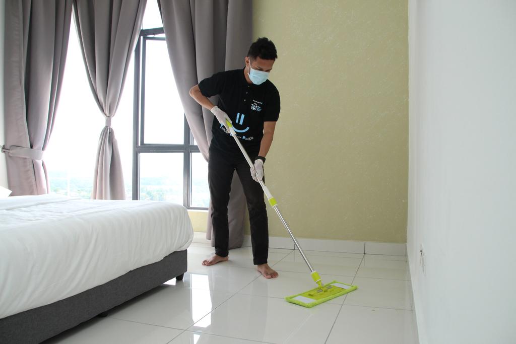 Cleaning-Service-Company